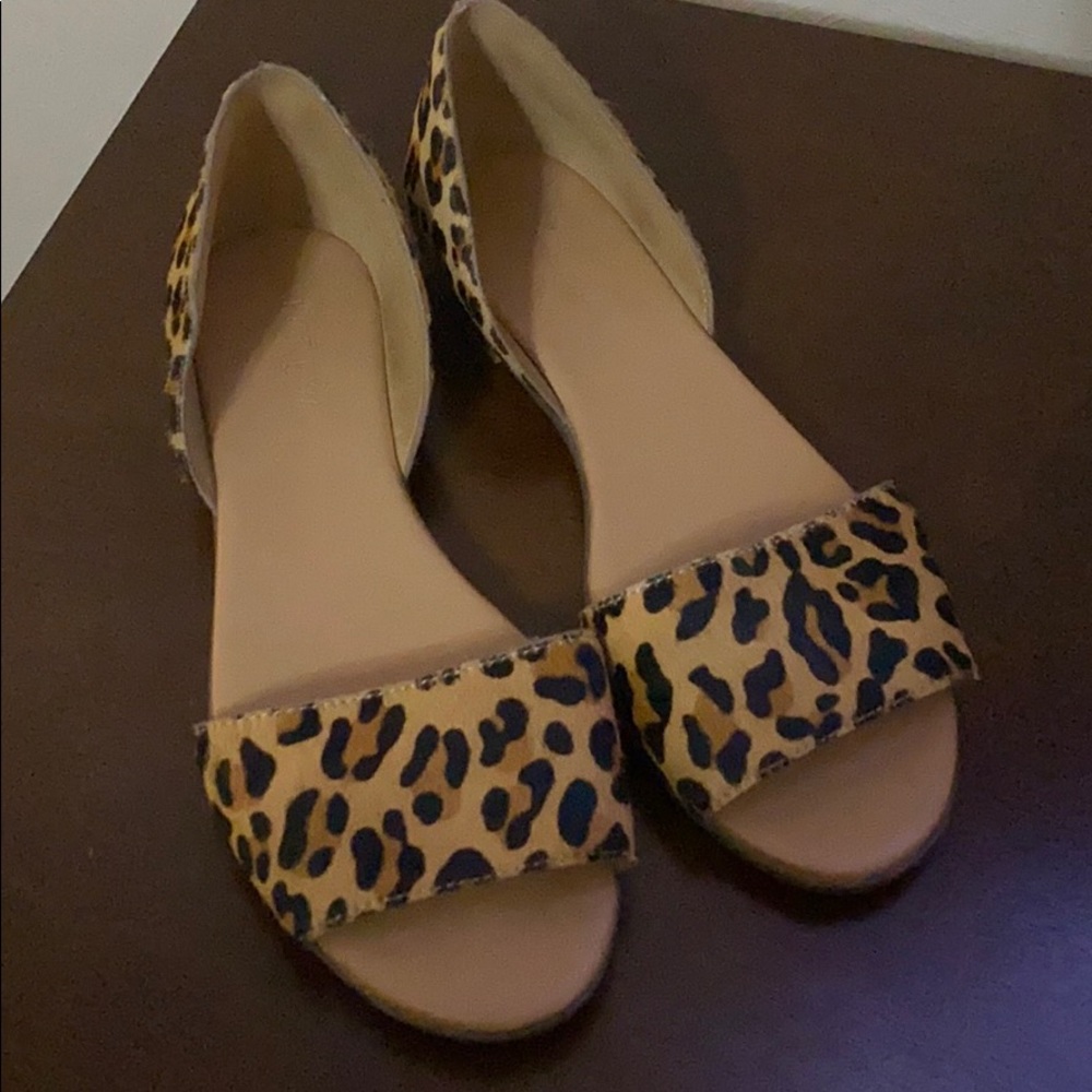 Women’s Flats - Worn Once!